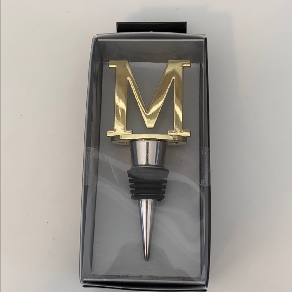 Letter M gold wine stopper NWT never opened / used